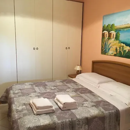 Apartment A Due Passi Da Cala Pisana