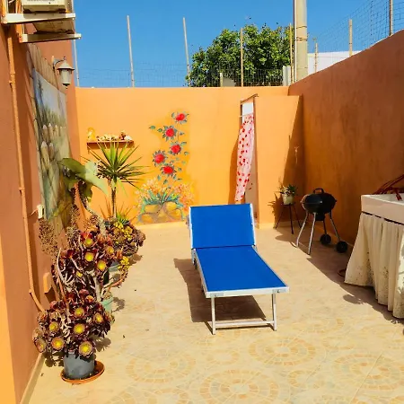 Apartment A Due Passi Da Cala Pisana *
