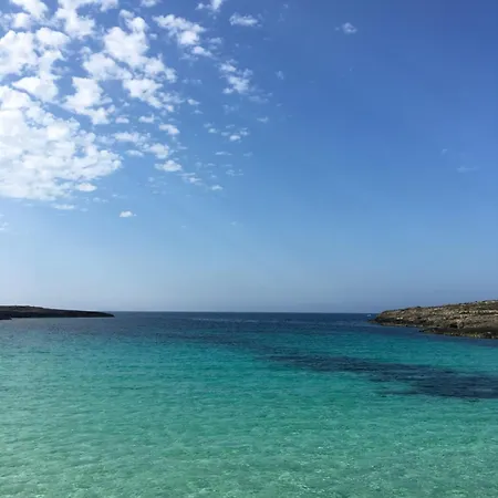 A Due Passi Da Cala Pisana Lampedusa