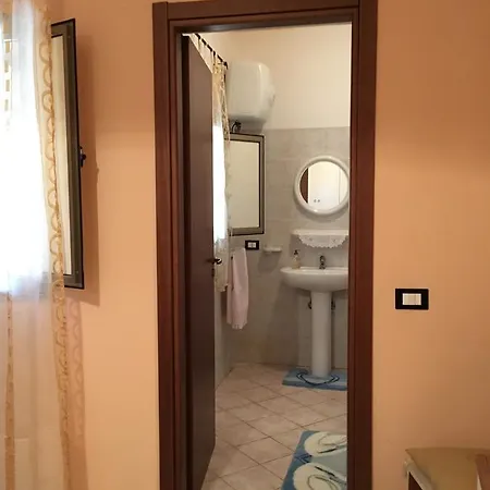 Apartment A Due Passi Da Cala Pisana *
