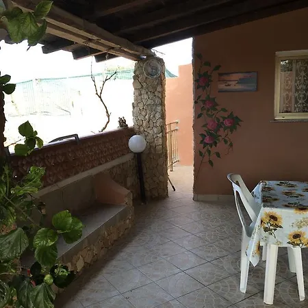 A Due Passi Da Cala Pisana Apartment Lampedusa