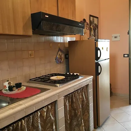Apartment A Due Passi Da Cala Pisana *